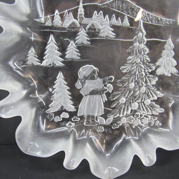 Holiday Christmas Story Etched Glass Candy Dish Clear and Frosted 1.5"x9.75" - Picture 4 of 7